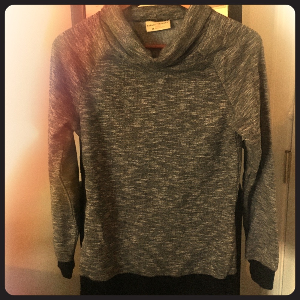 Bobbie Brooks cowl neck hoodie!❄️